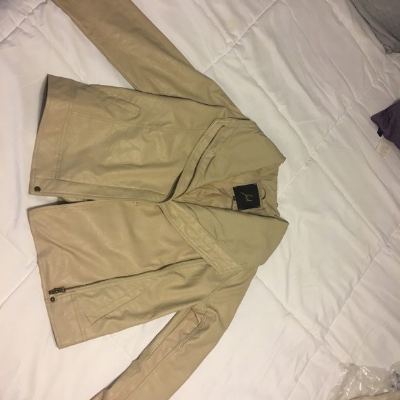 Jack by B.B. Dakota brand faux leather jacket - Picture 6 of 9